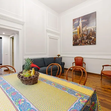 Luxury & Liberty Duomo Apartment Milan