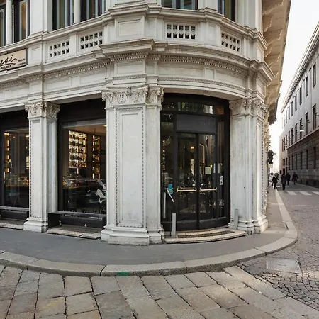 Luxury & Liberty Duomo Apartment